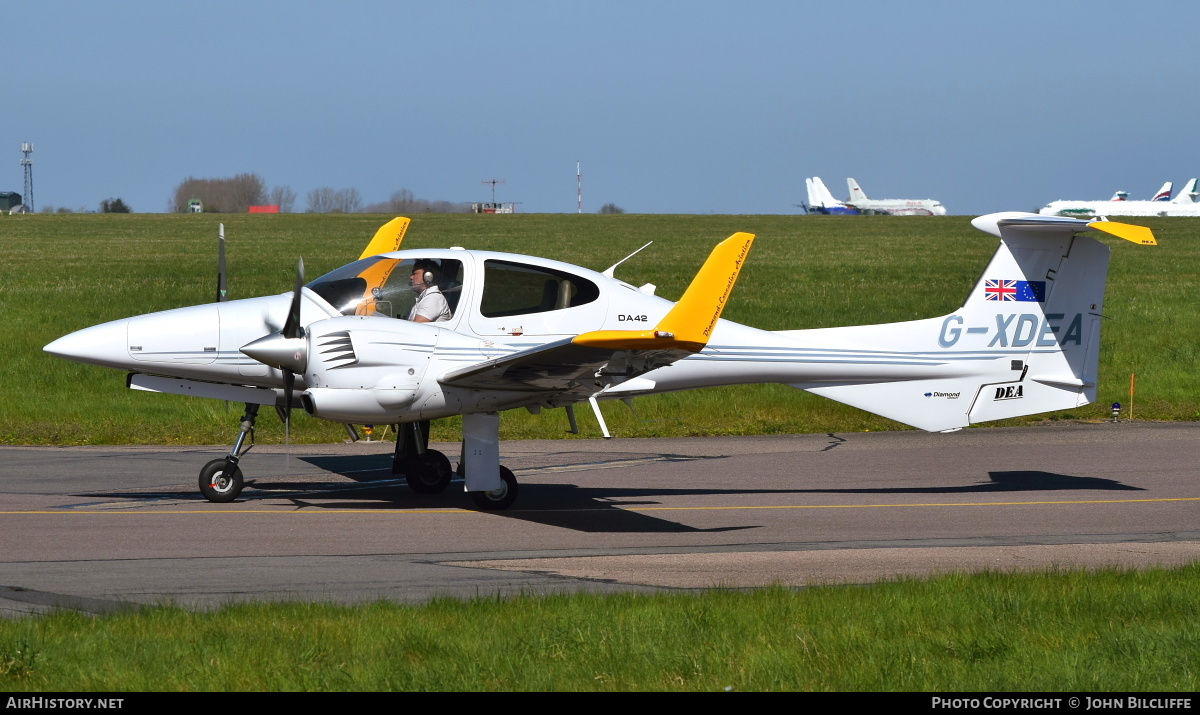 Aircraft Photo of G-XDEA | Diamond DA42 Twin Star | AirHistory.net #682701