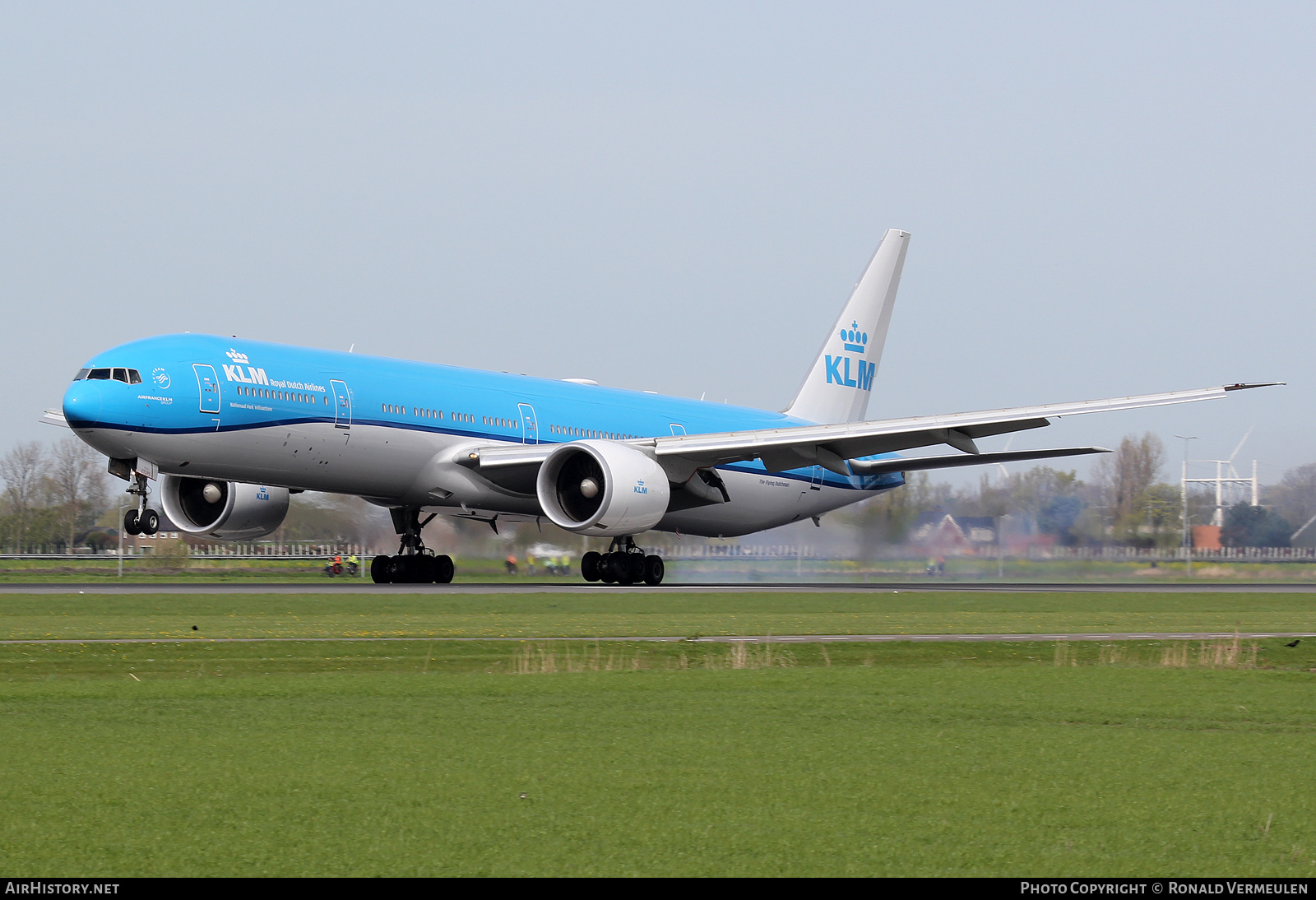 Aircraft Photo of PH-BVK | Boeing 777-306/ER | KLM - Royal Dutch Airlines | AirHistory.net #682715