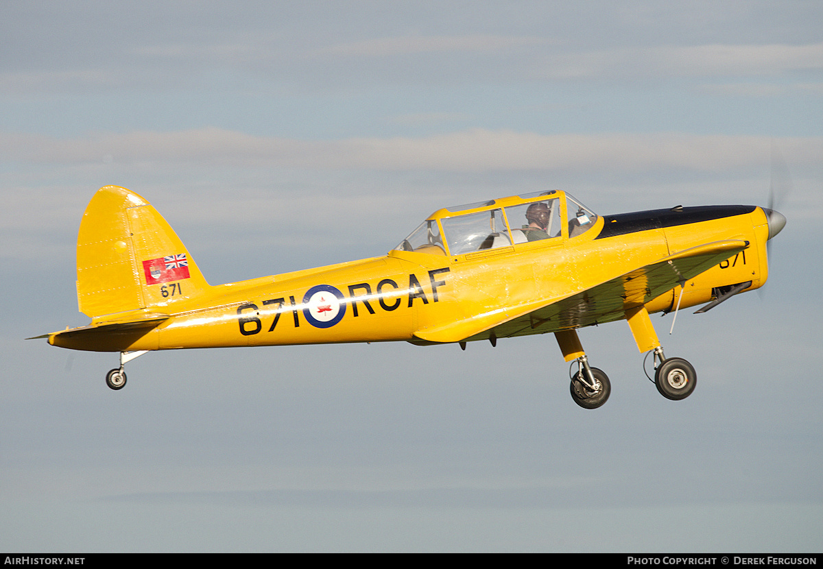 Aircraft Photo of G-BNZC | De Havilland DHC-1 Chipmunk Mk22 | Canada - Air Force | AirHistory.net #682794