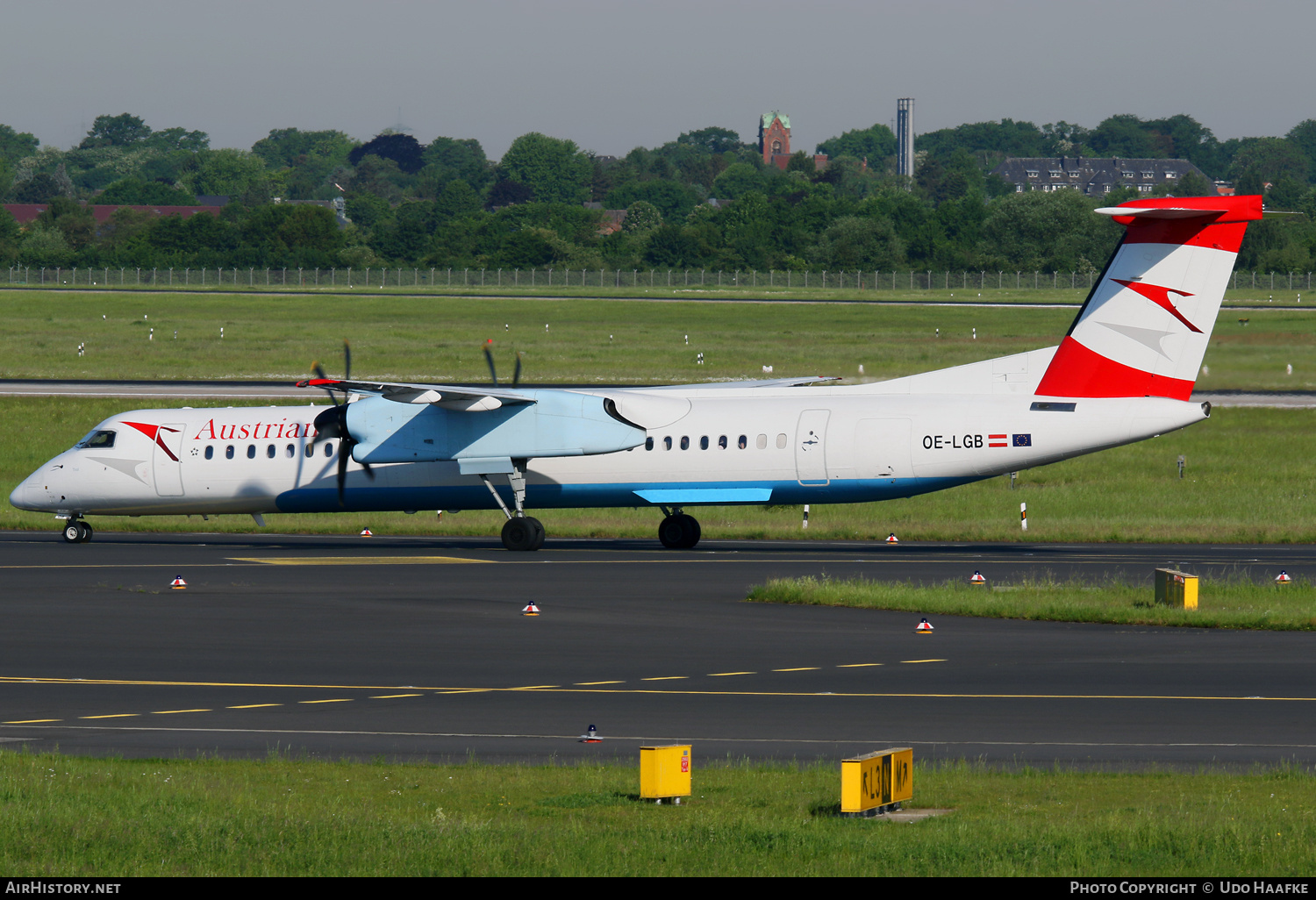 Aircraft Photo of OE-LGB | Bombardier DHC-8-402 Dash 8 | Austrian Airlines | AirHistory.net #682867