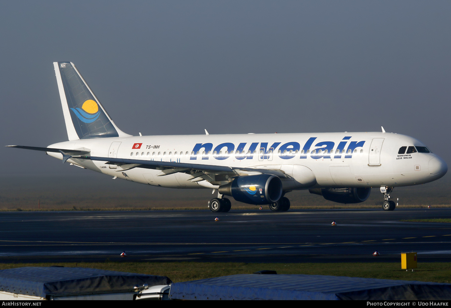 Aircraft Photo of TS-INH | Airbus A320-211 | Nouvelair Tunisie | AirHistory.net #682869
