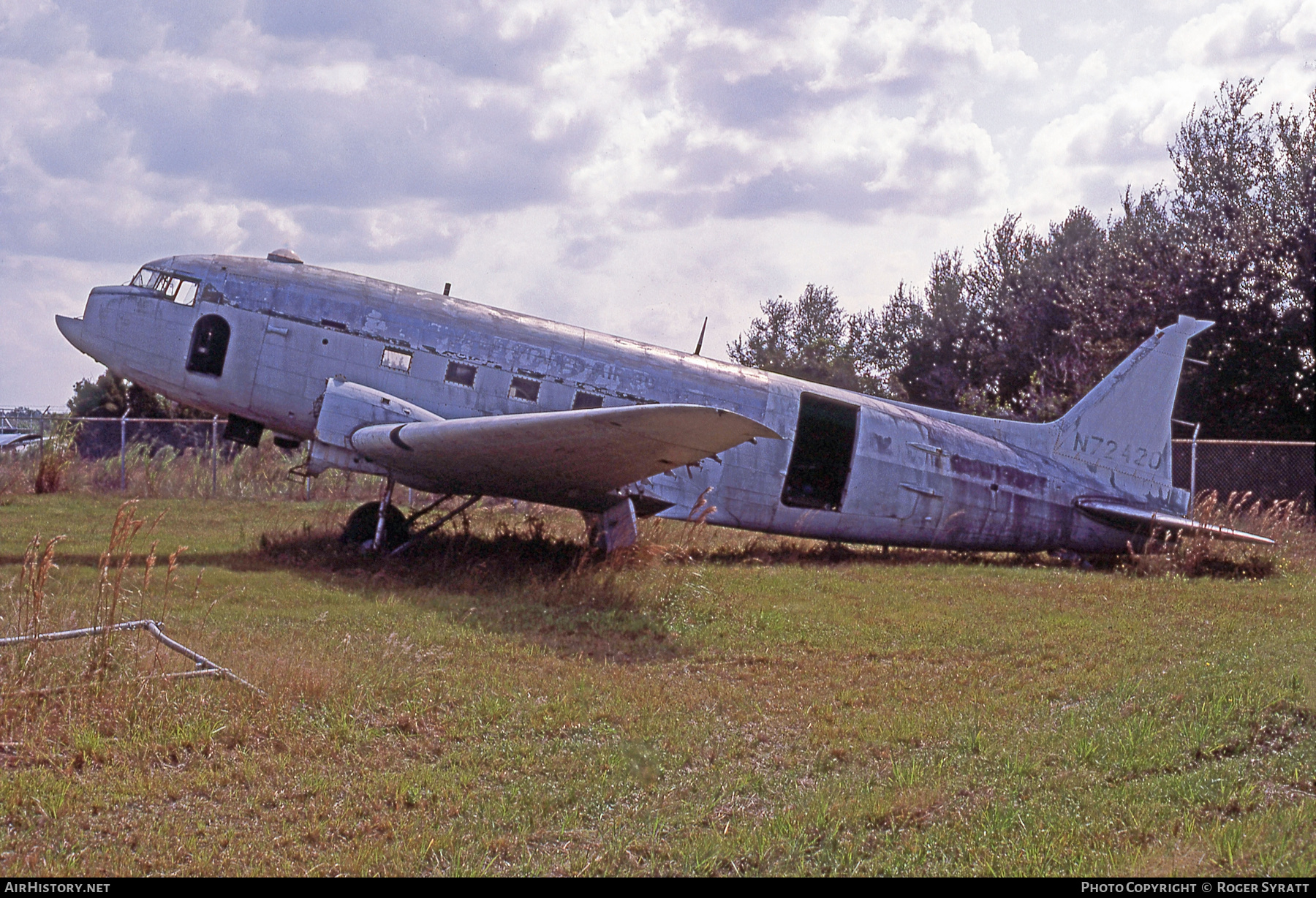 Aircraft Photo of N72420 | Douglas C-47A Skytrain | AirHistory.net #682878