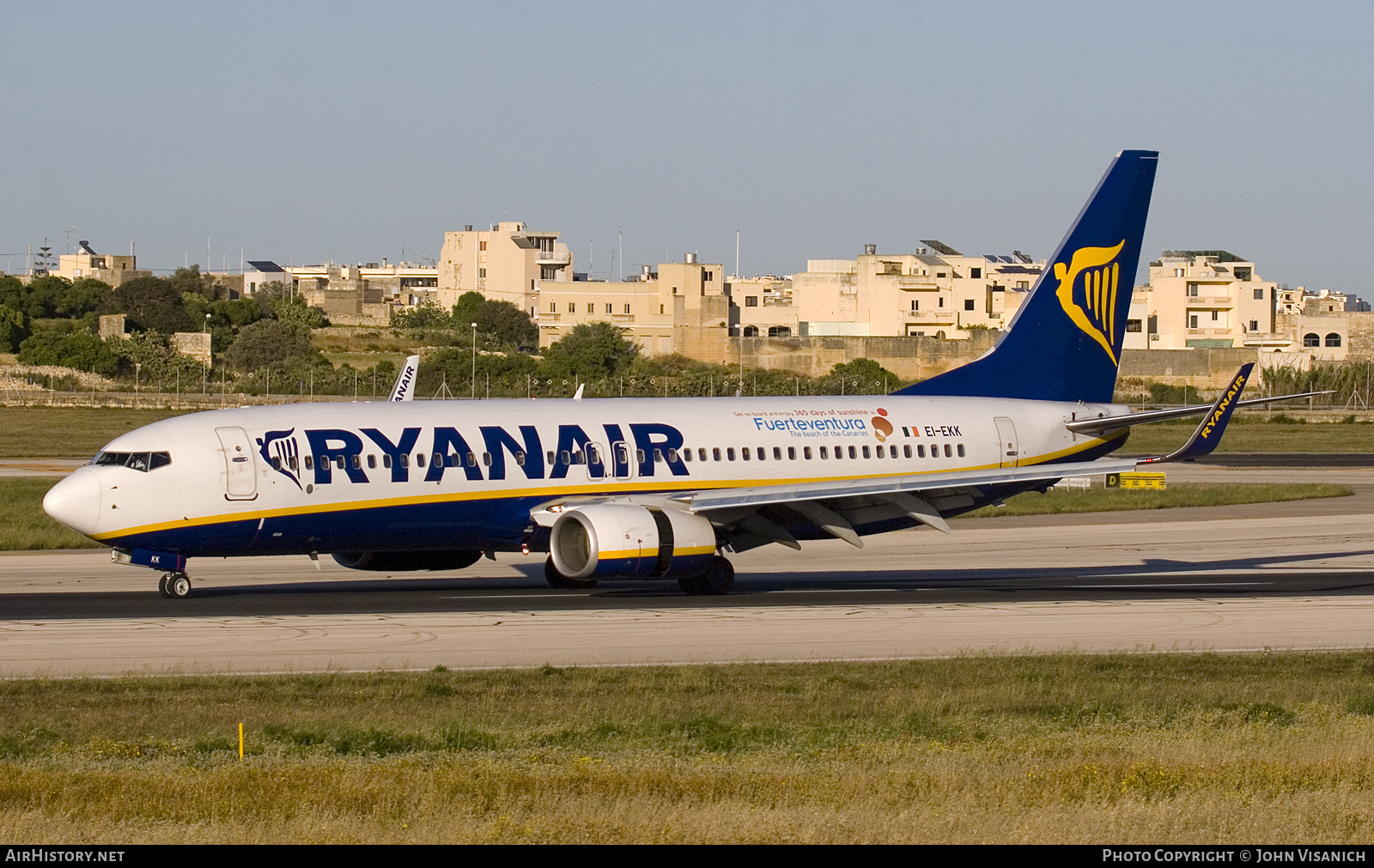 Aircraft Photo of EI-EKK | Boeing 737-8AS | Ryanair | AirHistory.net #682882
