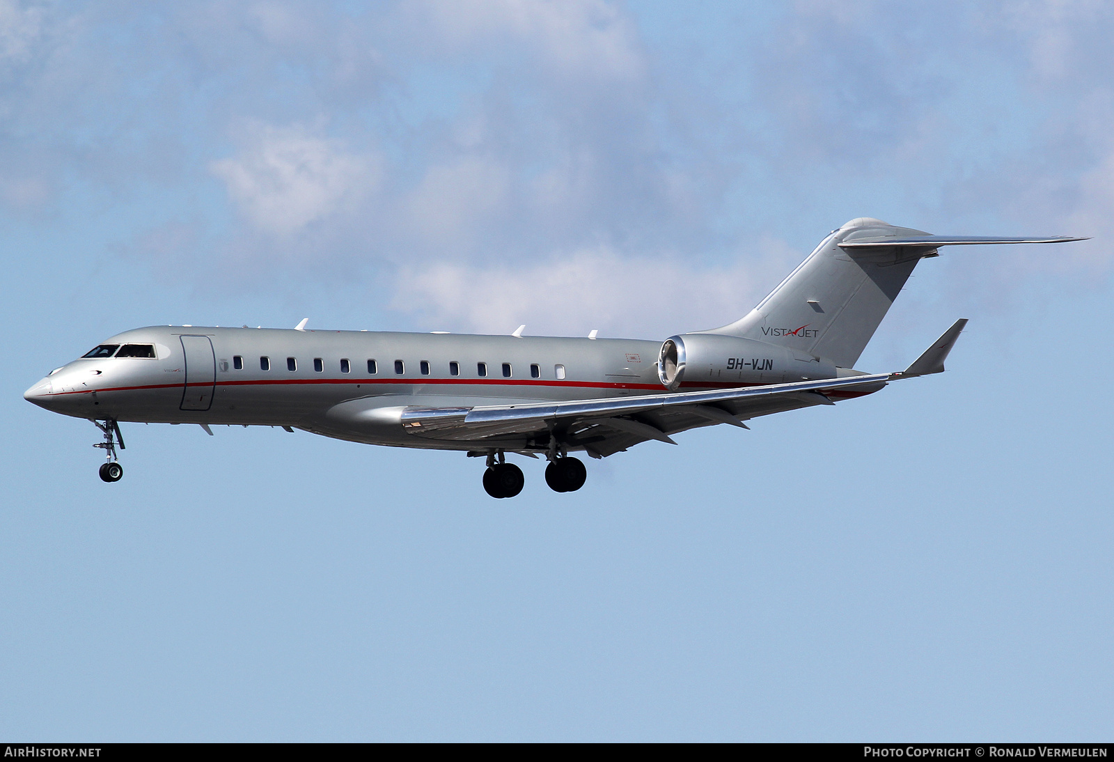 Aircraft Photo of 9H-VJN | Bombardier Global 6000 (BD-700-1A10) | VistaJet | AirHistory.net #682914