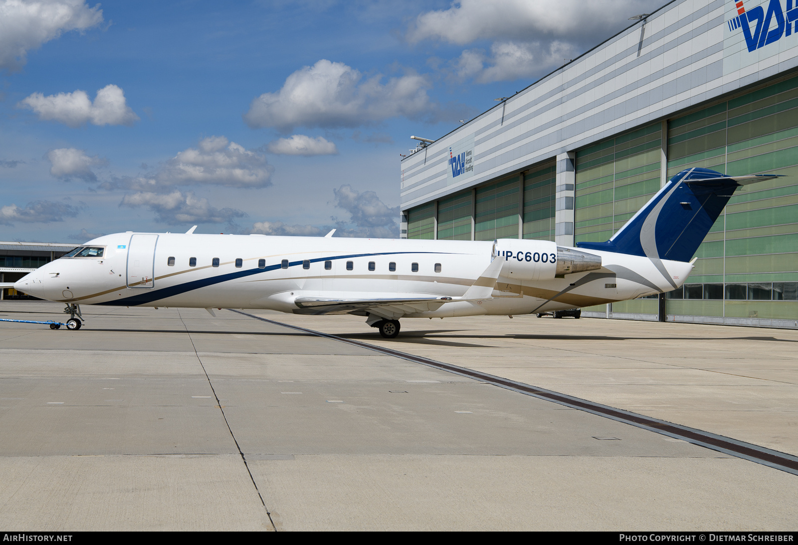 Aircraft Photo of UP-C6003 | Bombardier Challenger 850 (CRJ-200SE/CL-600-2B19) | AirHistory.net #682977