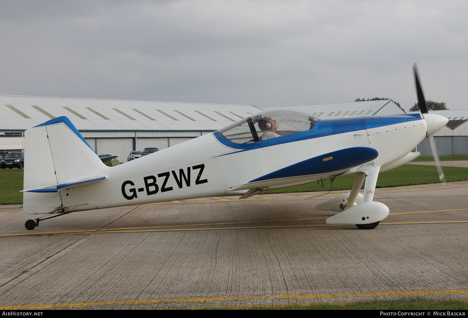 Aircraft Photo of G-BZWZ | Van's RV-6 | AirHistory.net #683037
