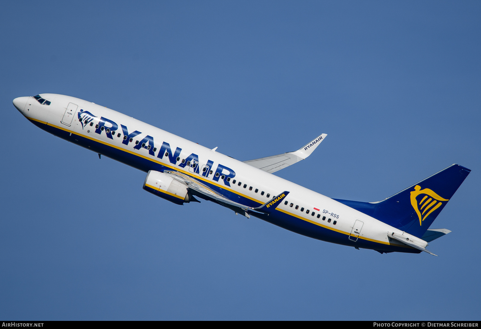 Aircraft Photo of SP-RSS | Boeing 737-8AS | Ryanair | AirHistory.net #683038