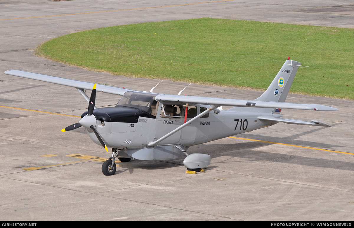 Aircraft Photo of 710 | Cessna 206H Stationair | Uruguay - Air Force | AirHistory.net #683115