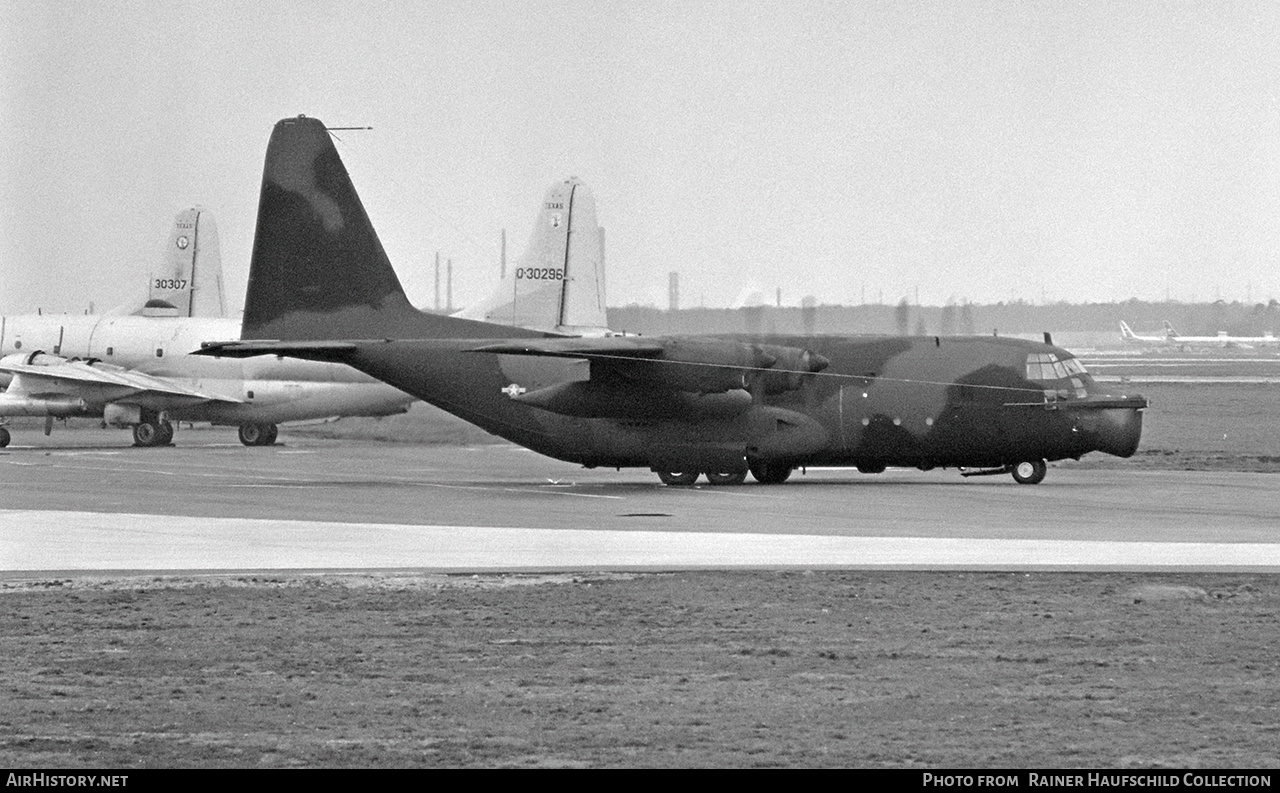 Aircraft Photo of 64-0559 | Lockheed HC-130E Hercules (L-382) | USA - Air Force | AirHistory.net #683254
