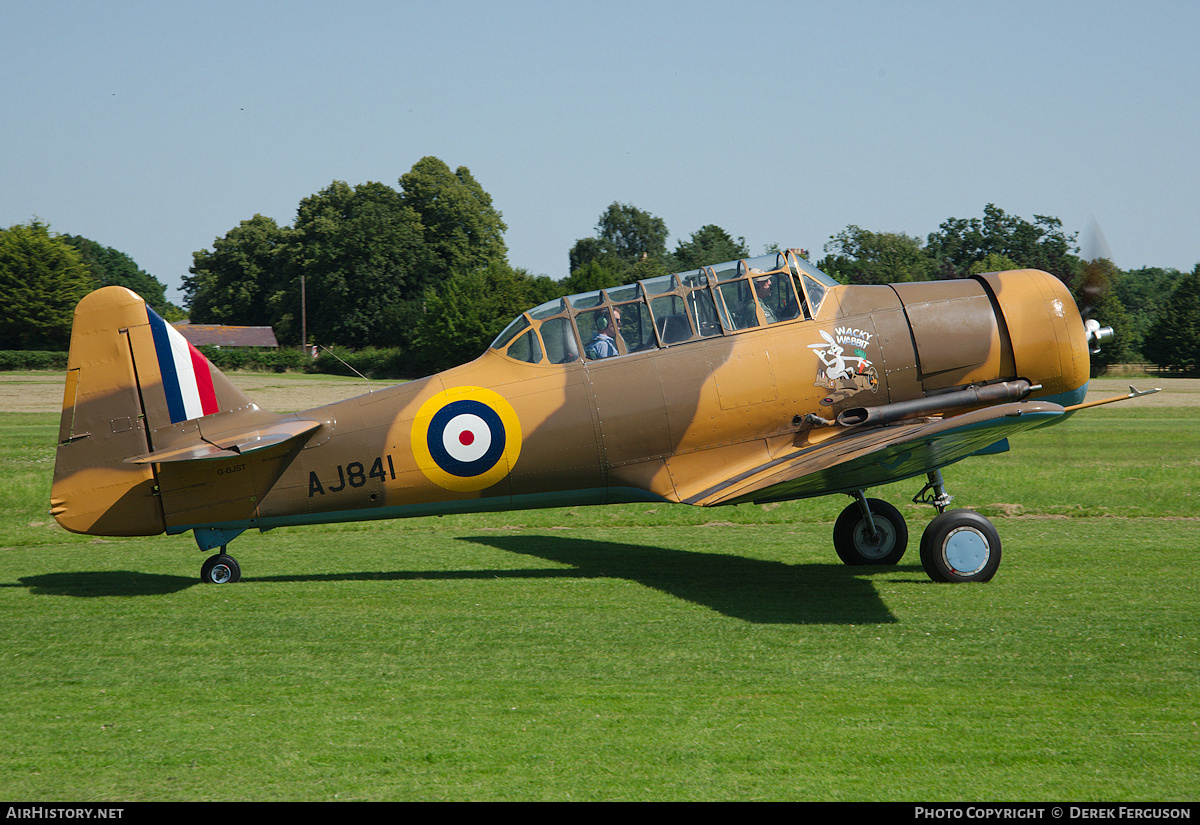 Aircraft Photo of G-BJST / AJ841 | North American T-6H Harvard Mk IV | UK - Air Force | AirHistory.net #683256