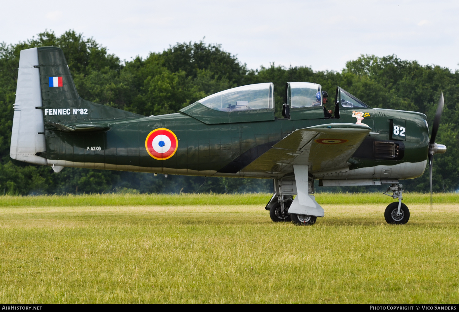 Aircraft Photo of F-AZKG / 82 | North American T-28A Fennec | France - Air Force | AirHistory.net #683280