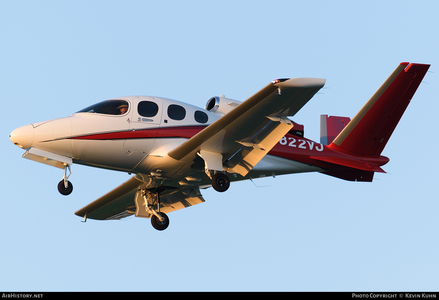 Aircraft Photo of N822VJ | Cirrus SF-50 Vision G2+ | AirHistory.net #683335