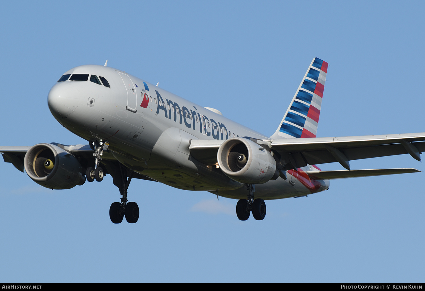 Aircraft Photo of N745VJ | Airbus A319-112 | American Airlines | AirHistory.net #683402