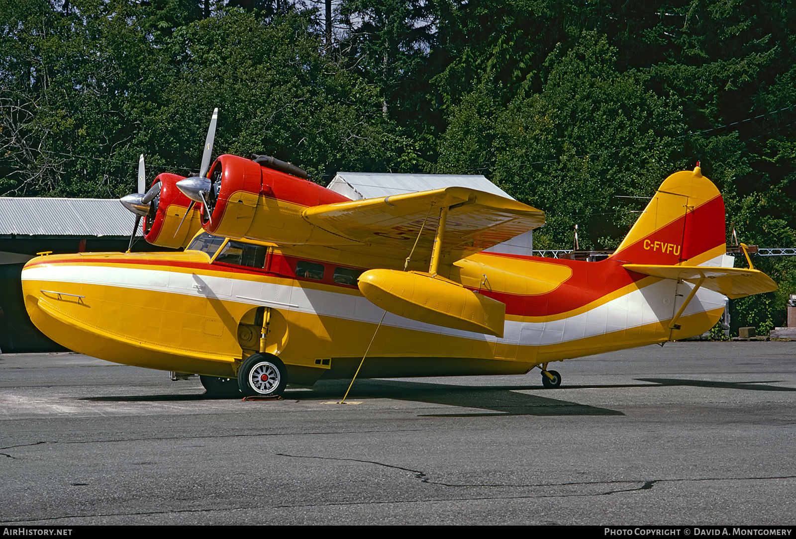 Aircraft Photo of C-FVFU | Grumman G-21A Goose | Forest Industries Flying Tankers | AirHistory.net #683430