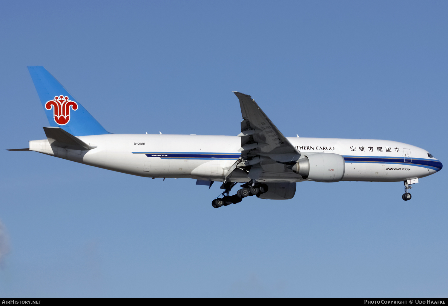 Aircraft Photo of B-2081 | Boeing 777-F1B | China Southern Airlines Cargo | AirHistory.net #683475