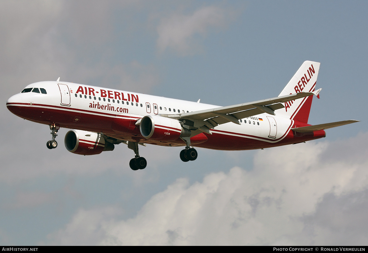 Aircraft Photo of D-ABDD | Airbus A320-214 | Air Berlin | AirHistory.net #683502