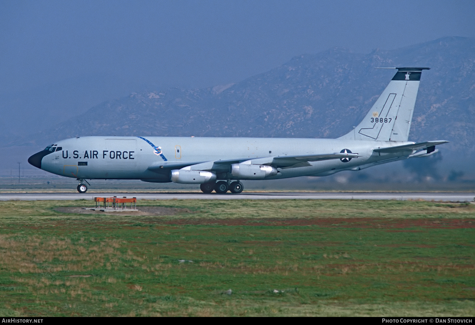 Aircraft Photo of 63-8887 / 38887 | Boeing KC-135A Stratotanker | USA - Air Force | AirHistory.net #683559