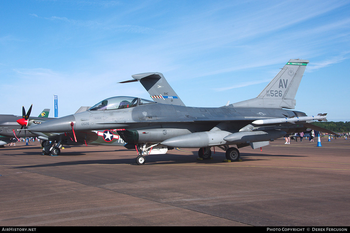 Aircraft Photo of 88-0526 / AF88-526 | General Dynamics F-16CM Fighting Falcon | USA - Air Force | AirHistory.net #683562
