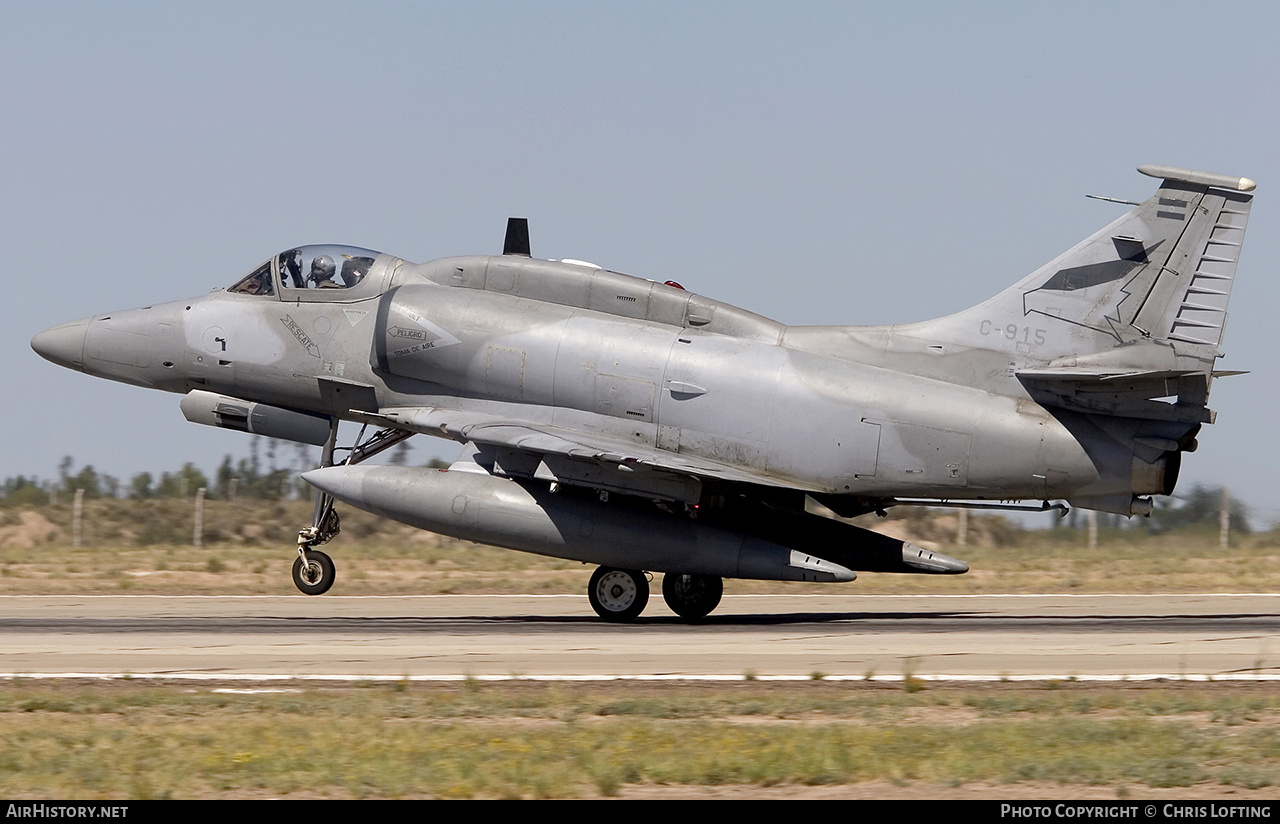 Aircraft Photo of C-915 | McDonnell Douglas A-4AR Skyhawk | Argentina - Air Force | AirHistory.net #683568