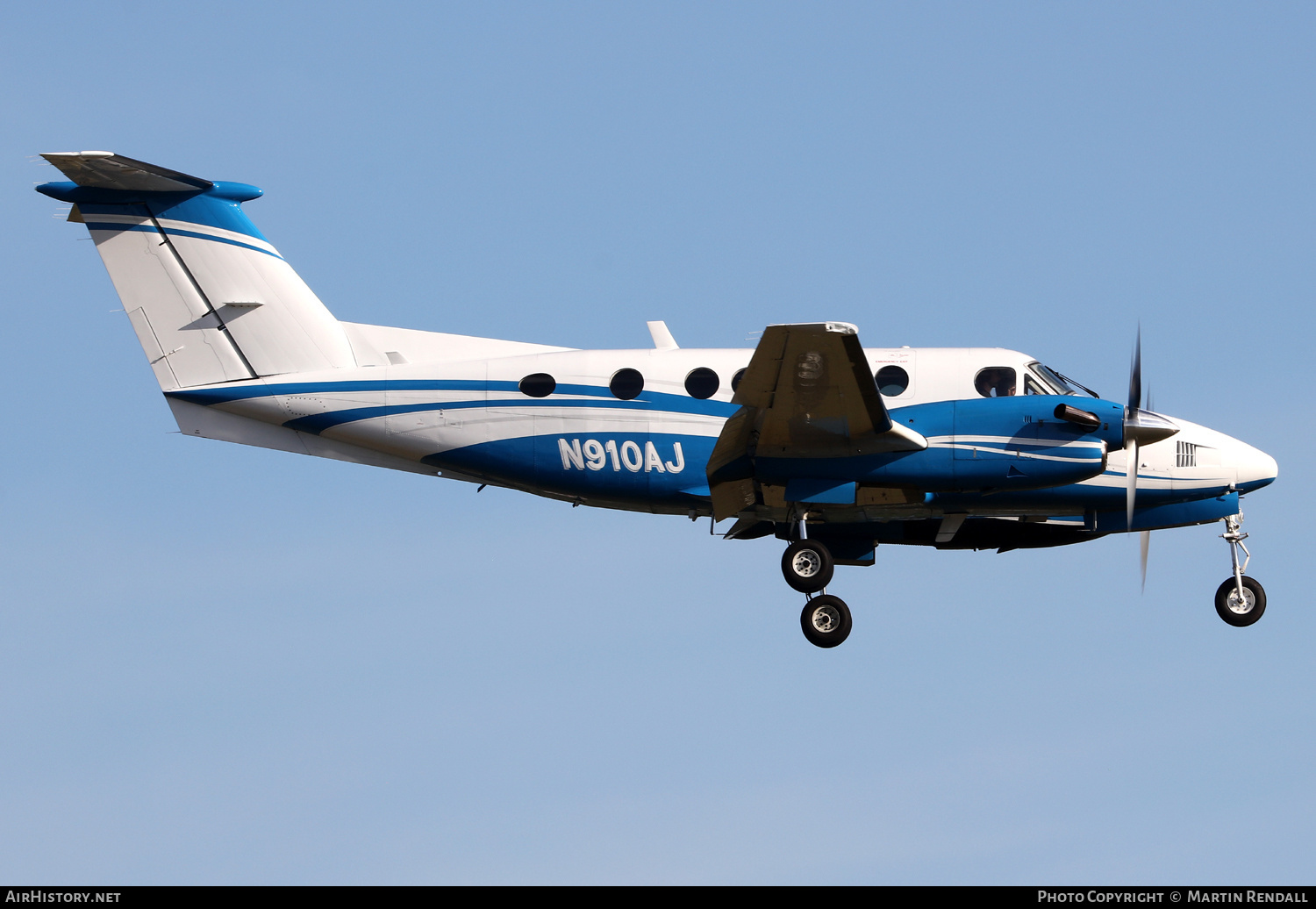 Aircraft Photo of N910AJ | Beech B200 Super King Air | AirHistory.net #683596