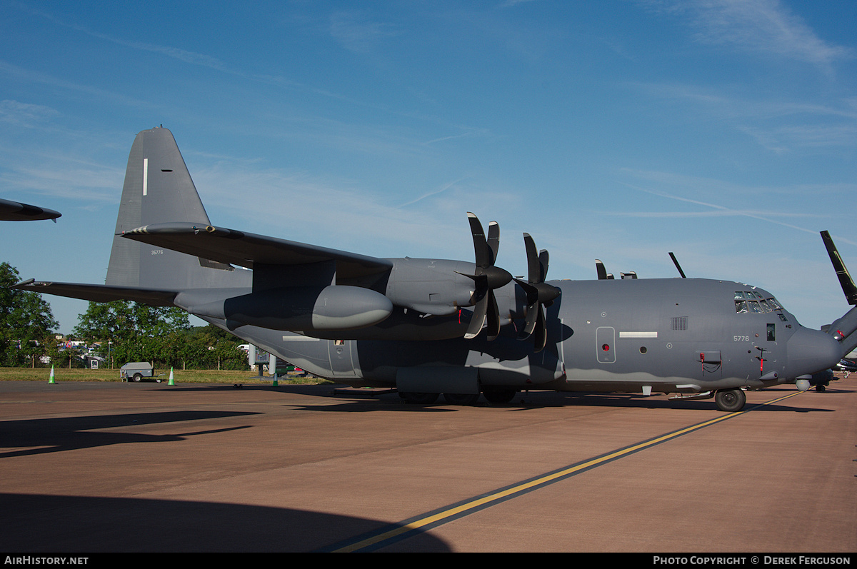 Aircraft Photo of 13-5776 / 35776 | Lockheed Martin MC-130J Commando II (L-382) | USA - Air Force | AirHistory.net #683607