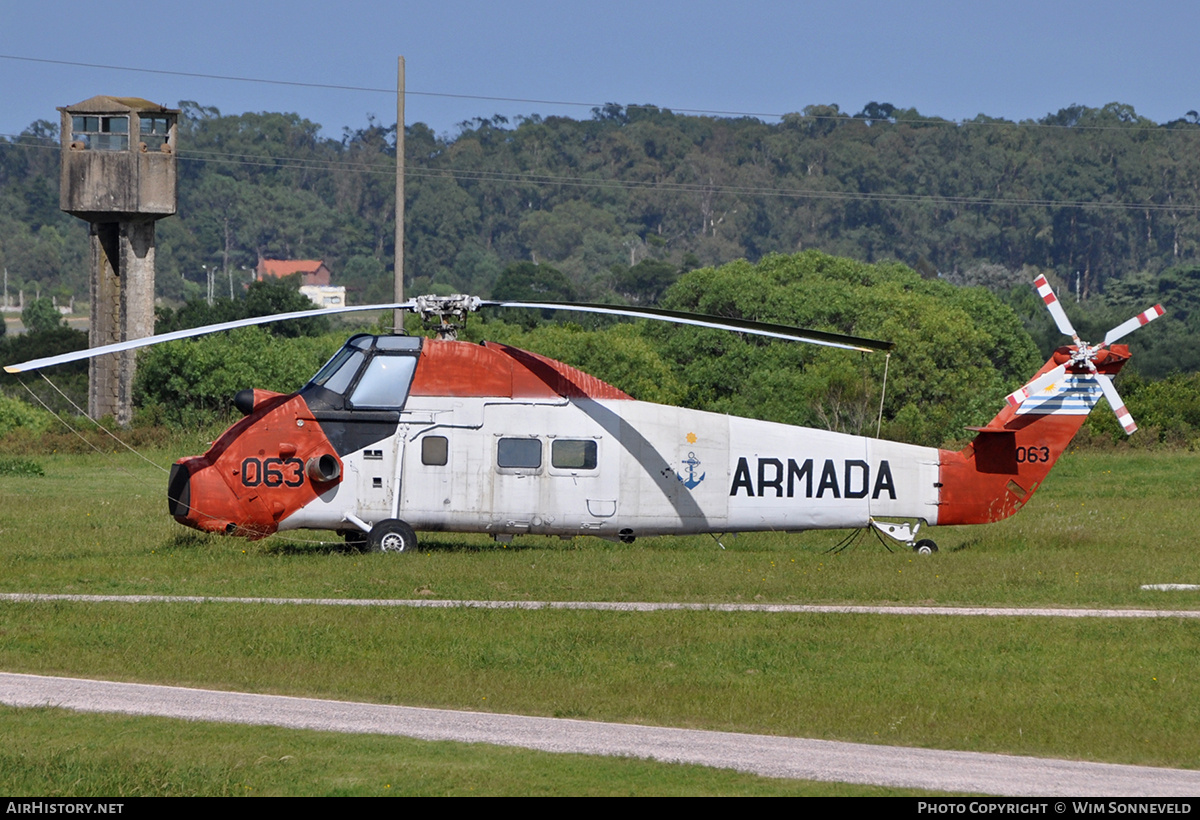 Aircraft Photo of 063 | Westland WS-58 Wessex 60 | Uruguay - Navy | AirHistory.net #683646