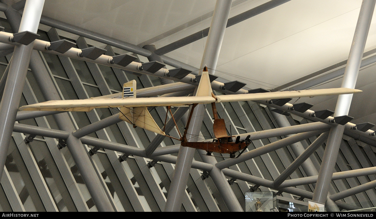Aircraft Photo of CX-ALV | Schneider SG-38 Schulgleiter | AirHistory.net #683660