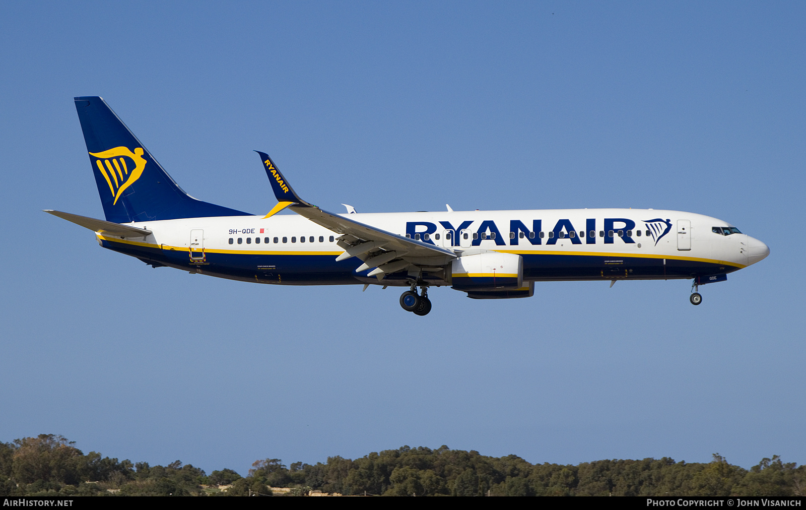 Aircraft Photo of 9H-QDE | Boeing 737-800 | Ryanair | AirHistory.net #683731