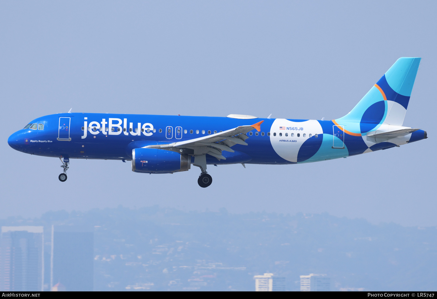 Aircraft Photo of N565JB | Airbus A320-232 | JetBlue Airways | AirHistory.net #683804
