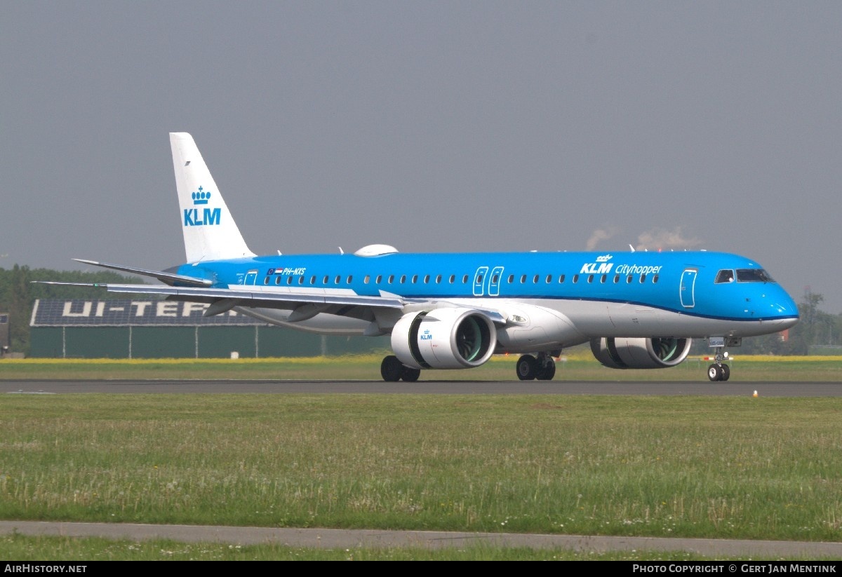 Aircraft Photo of PH-NXS | Embraer 195-E2 (ERJ-190-400) | KLM Cityhopper | AirHistory.net #683863