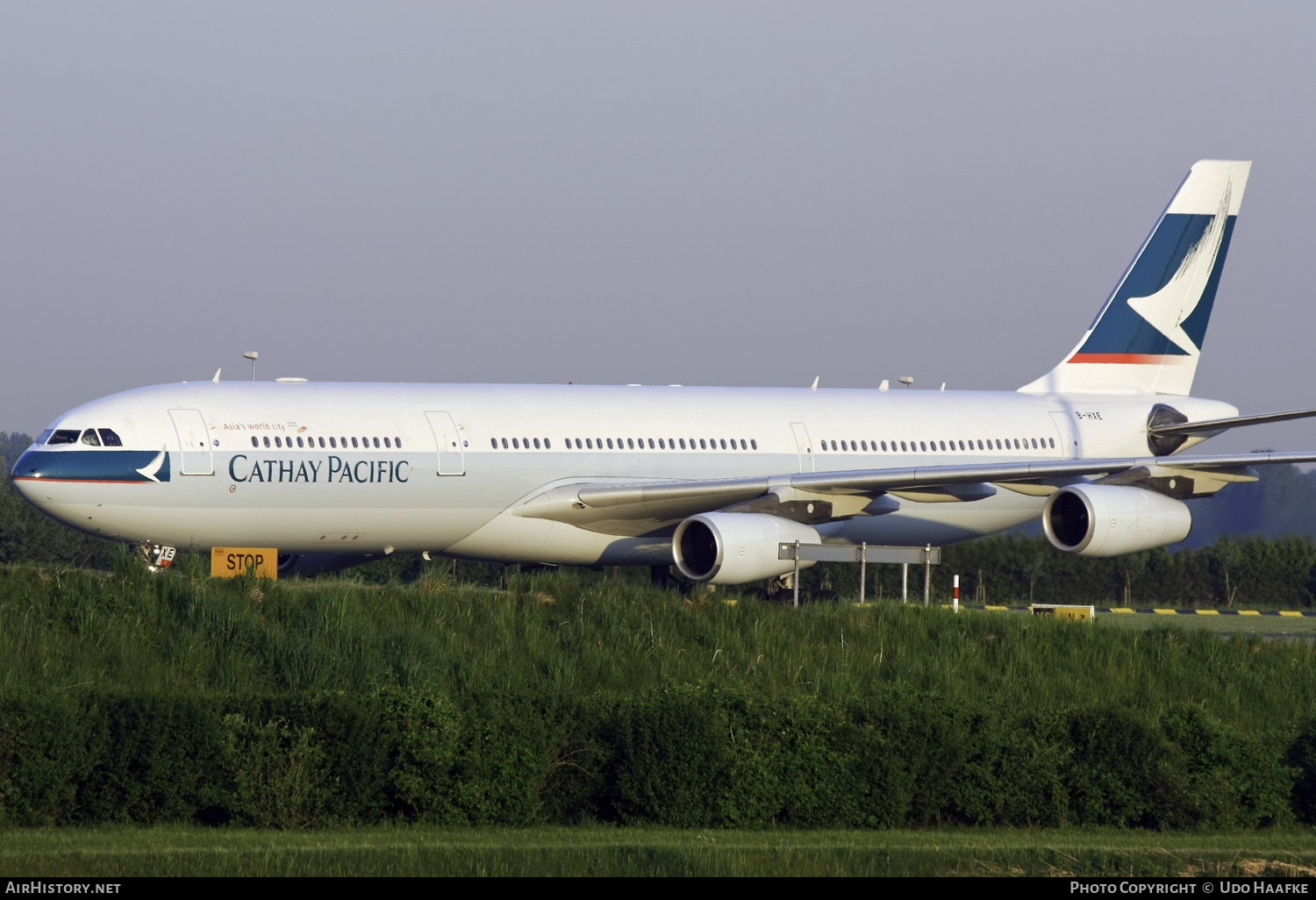 Aircraft Photo of B-HXE | Airbus A340-313 | Cathay Pacific Airways | AirHistory.net #683881