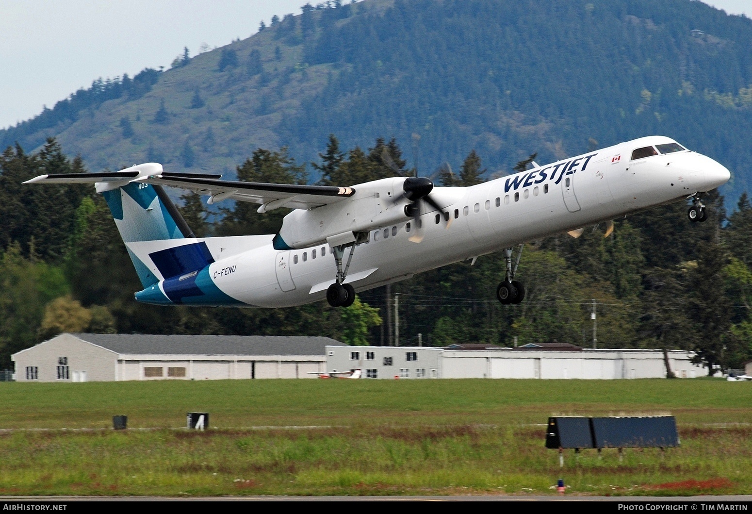 Aircraft Photo of C-FENU | Bombardier DHC-8-402 Dash 8 | WestJet | AirHistory.net #683925