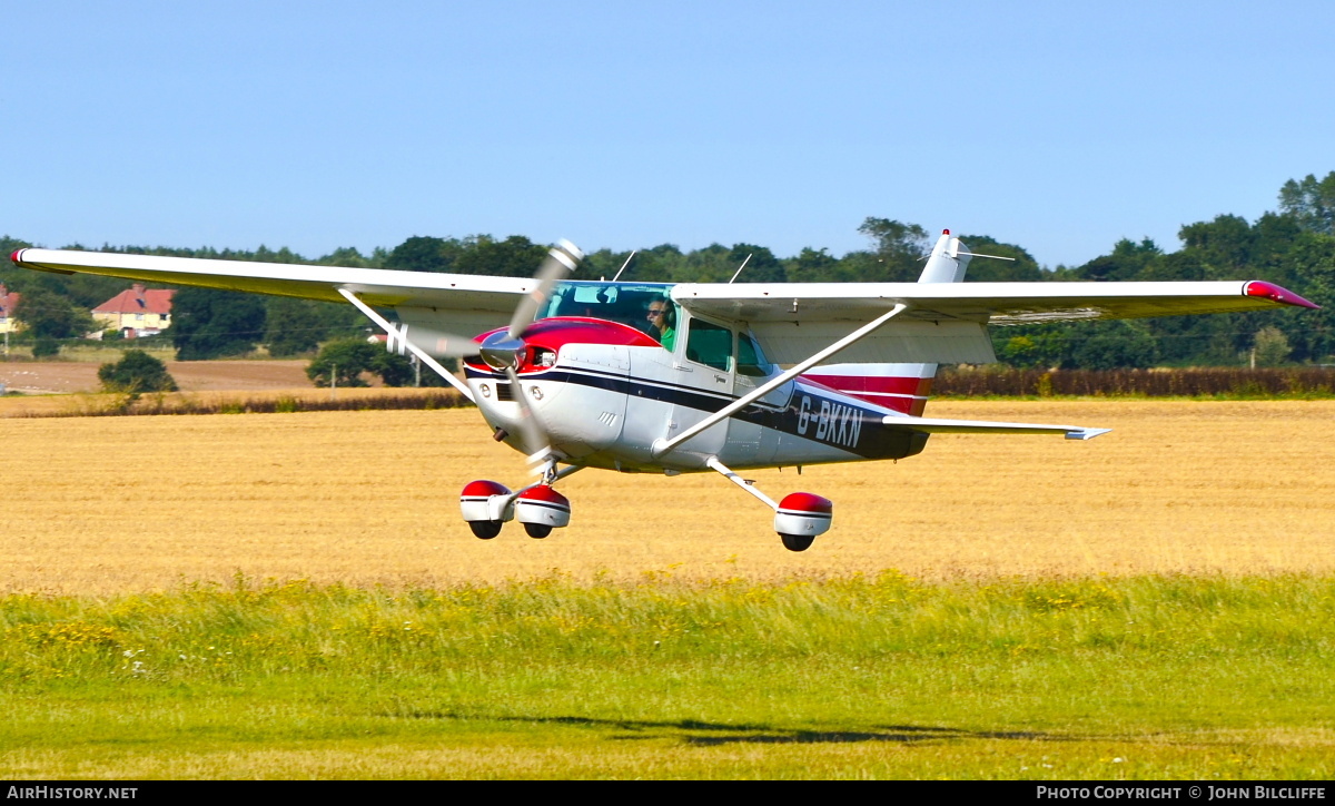 Aircraft Photo of G-BKKN | Cessna 182R Skylane | AirHistory.net #683982