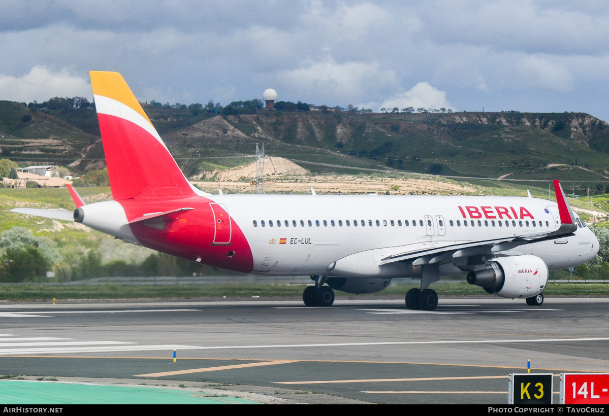 Aircraft Photo of EC-LUL | Airbus A320-216 | Iberia | AirHistory.net #684021