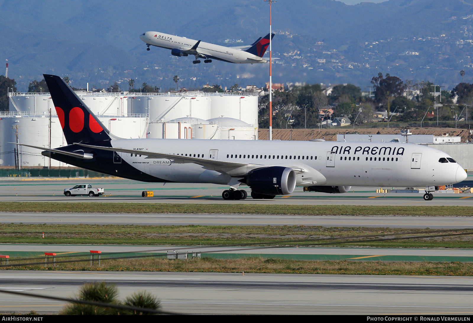 Aircraft Photo of HL8387 | Boeing 787-9 Dreamliner | Air Premia | AirHistory.net #684097
