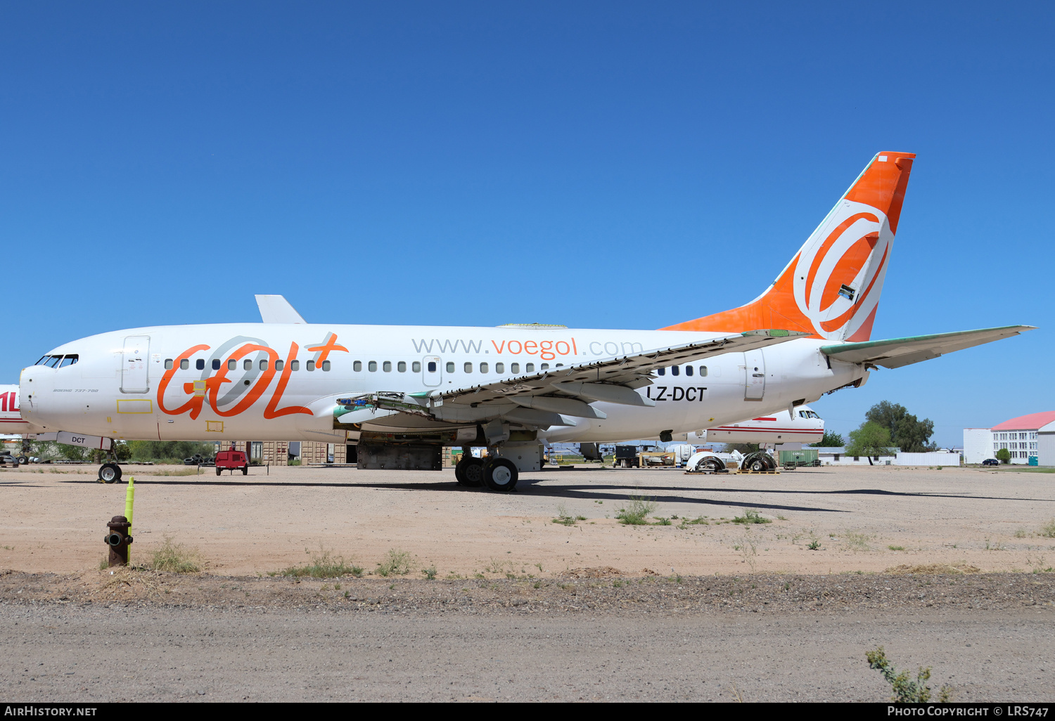 Aircraft Photo of LZ-DCT | Boeing 737-73V | GOL Linhas Aéreas | AirHistory.net #684107