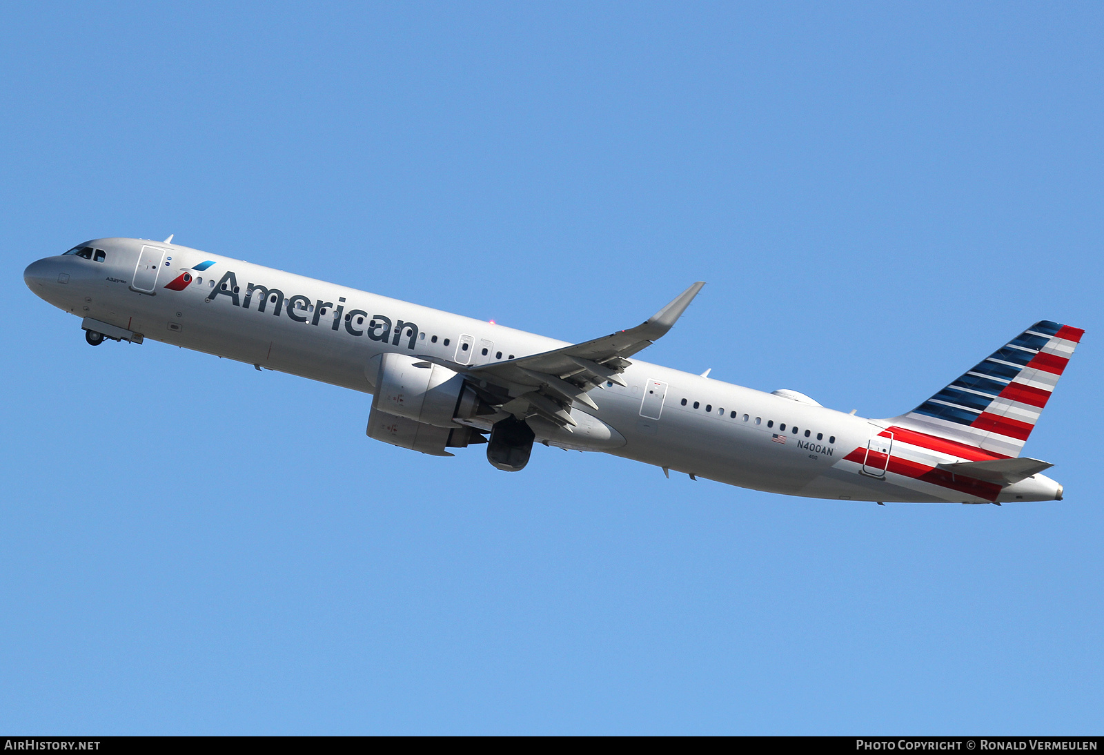 Aircraft Photo of N400AN | Airbus A321-253NX | American Airlines | AirHistory.net #684118