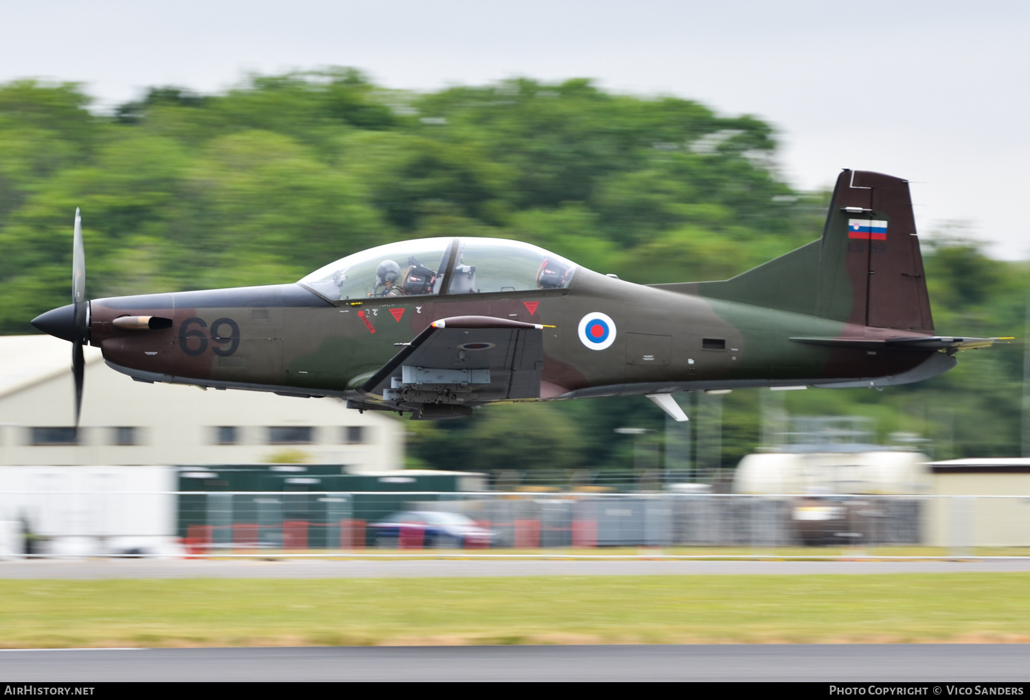 Aircraft Photo of L9-69 | Pilatus PC-9M Hudournik | Slovenia - Air Force | AirHistory.net #684189