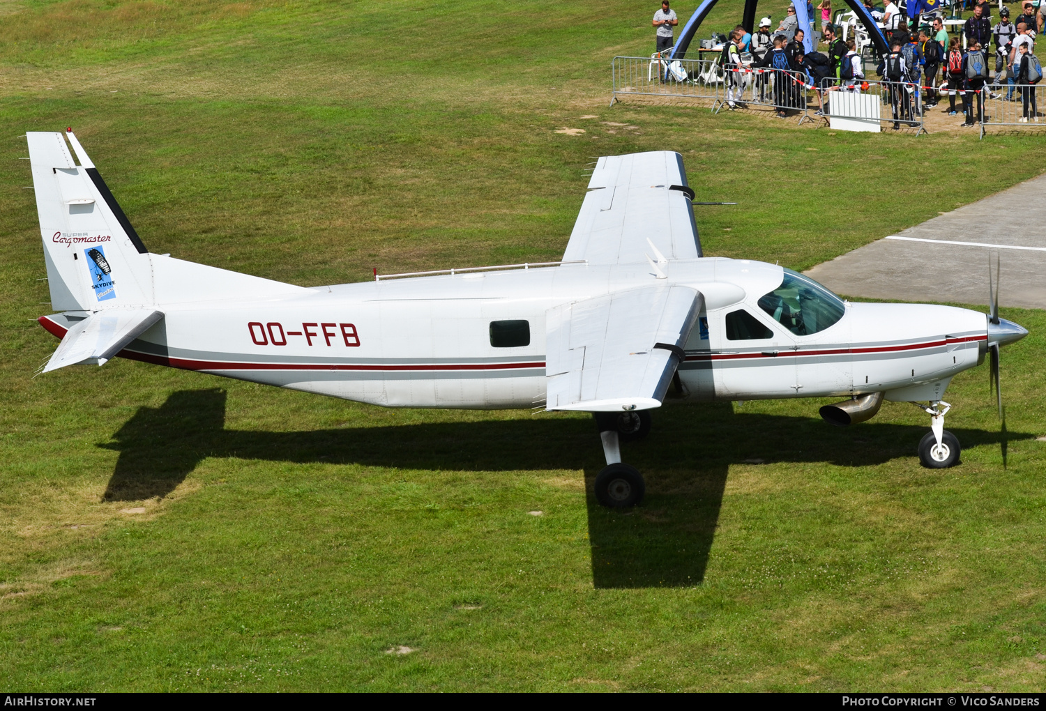 Aircraft Photo of OO-FFB | Cessna 208B Super Cargomaster | AirHistory.net #684205