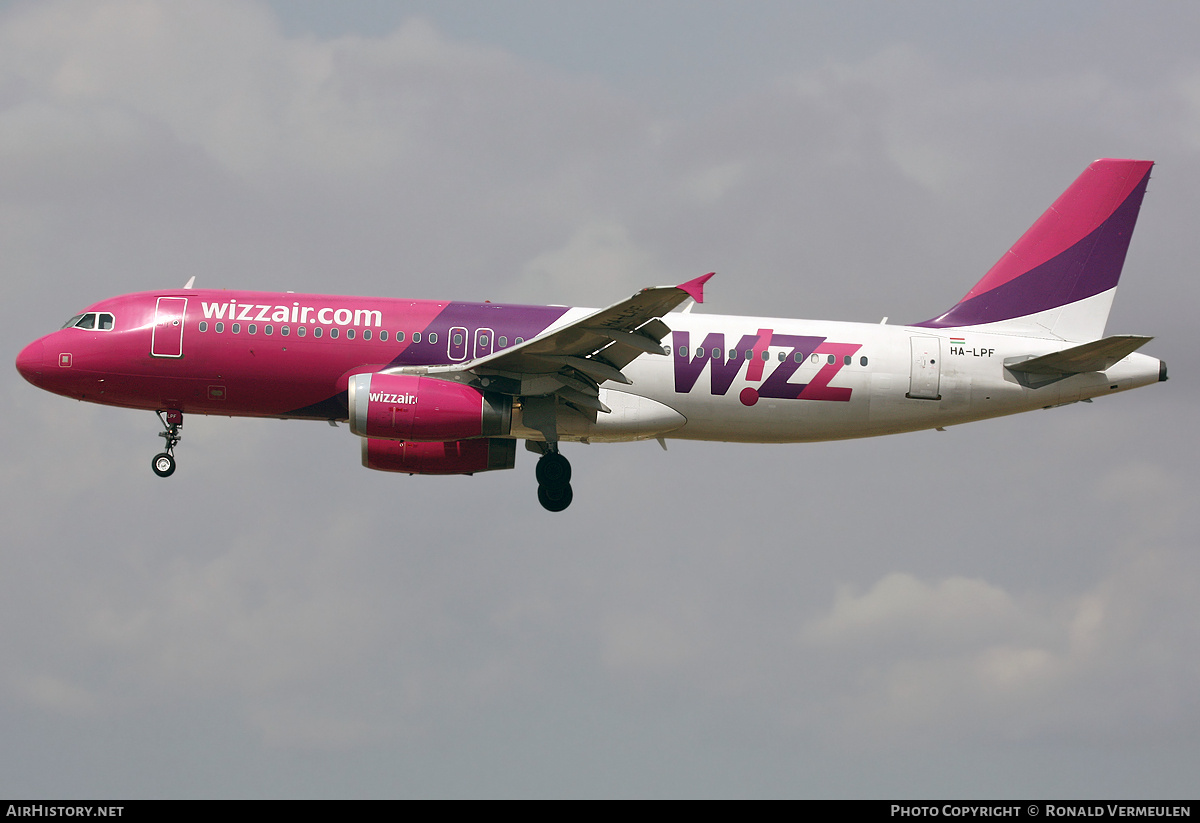 Aircraft Photo of HA-LPF | Airbus A320-233 | Wizz Air | AirHistory.net #684264