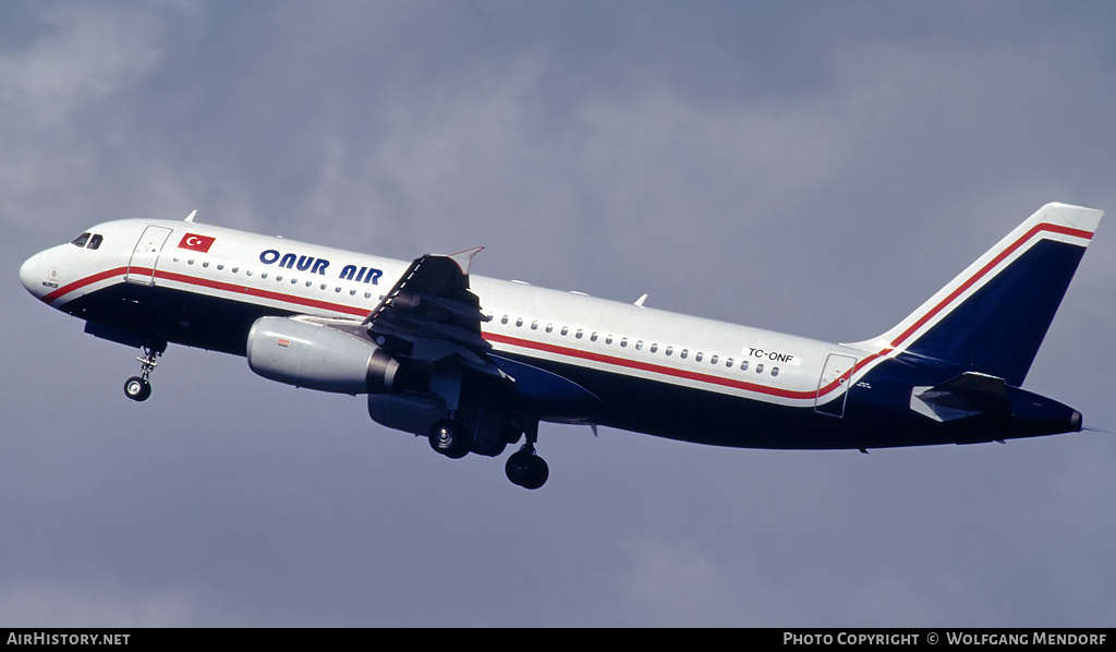 Aircraft Photo of TC-ONF | Airbus A320-231 | Onur Air | AirHistory.net #684281