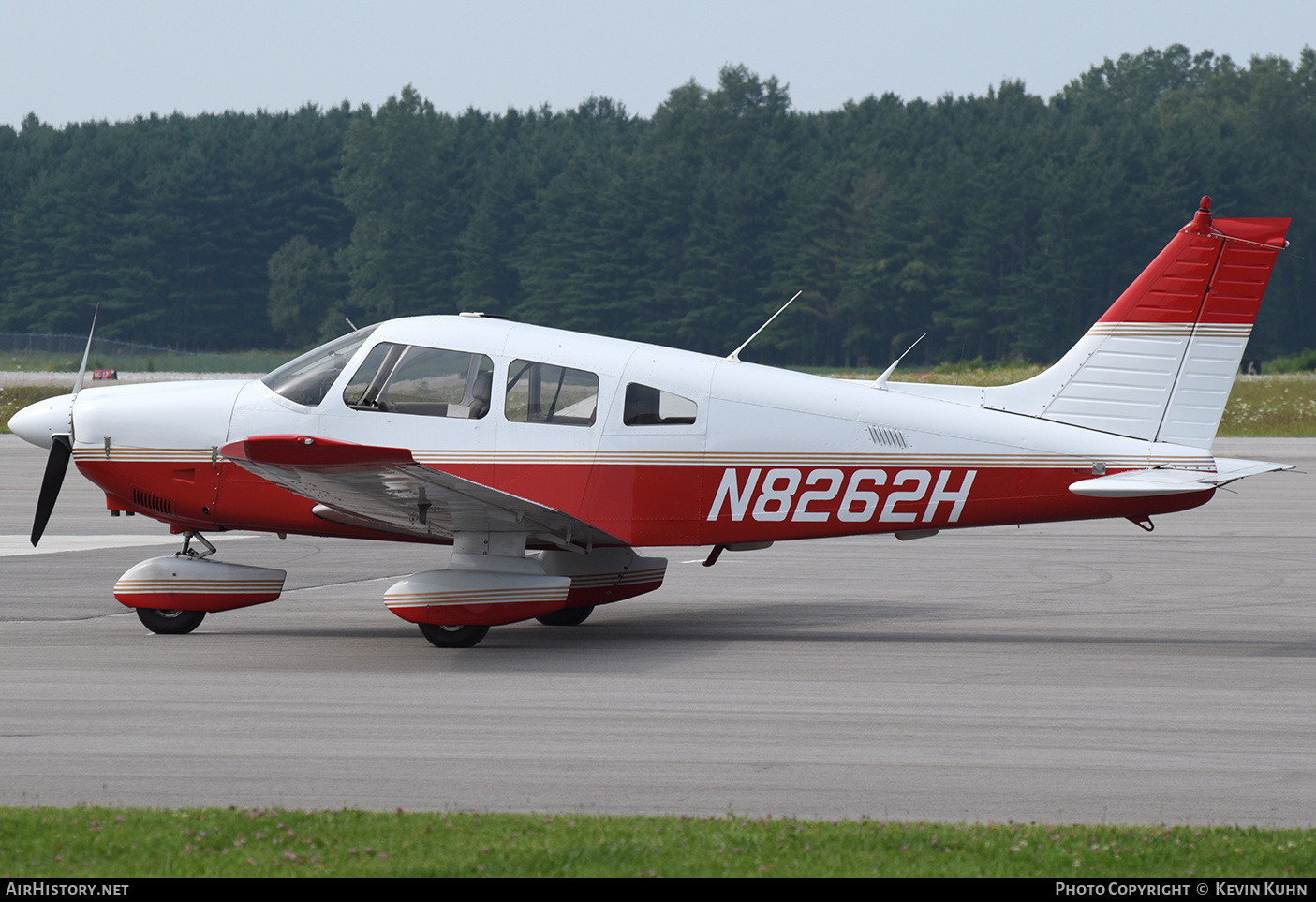 Aircraft Photo of N8262H | Piper PA-28-181 Archer II | AirHistory.net #684390