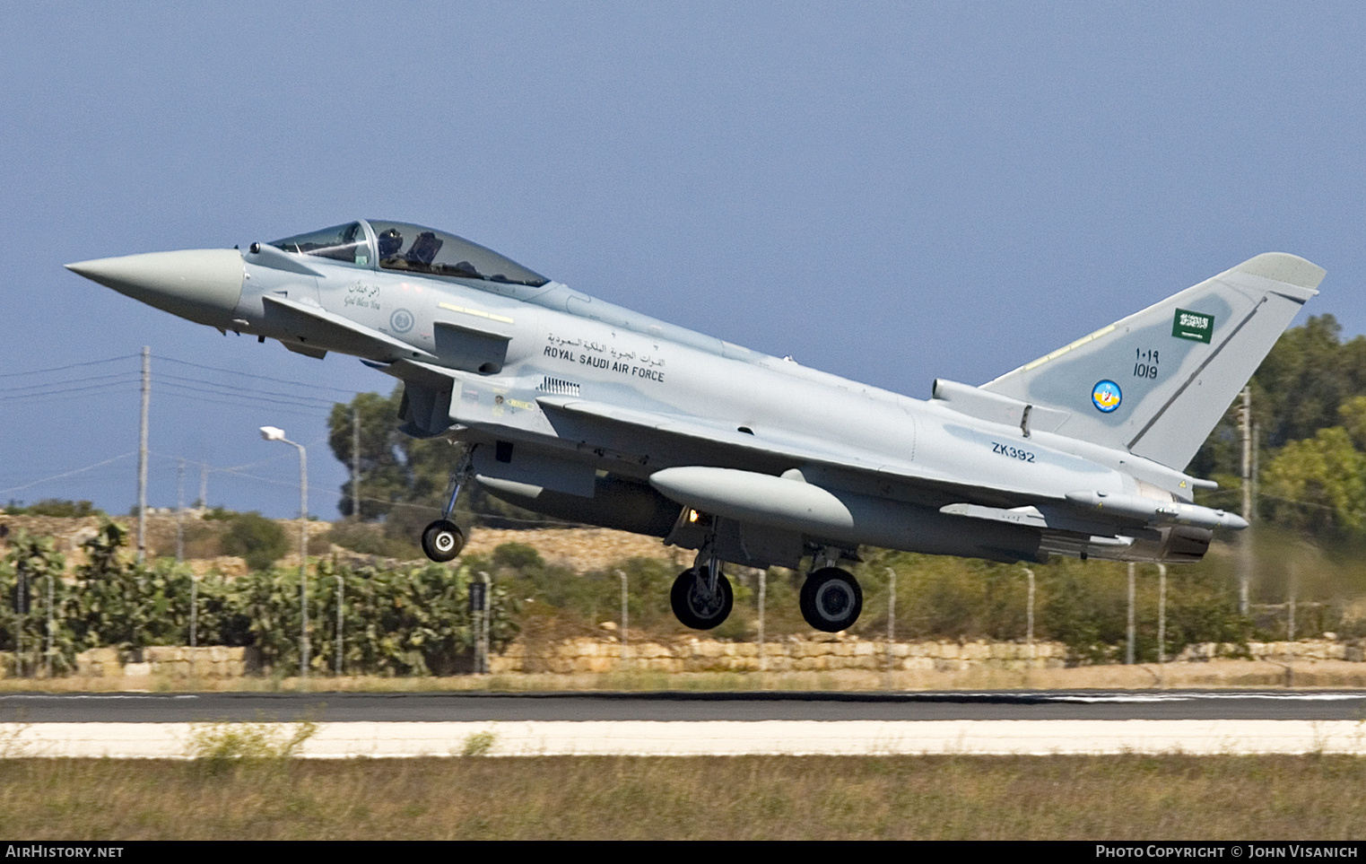 Aircraft Photo of 1019 / ZK392 | Eurofighter EF-2000 Typhoon F2 | Saudi Arabia - Air Force | AirHistory.net #684516