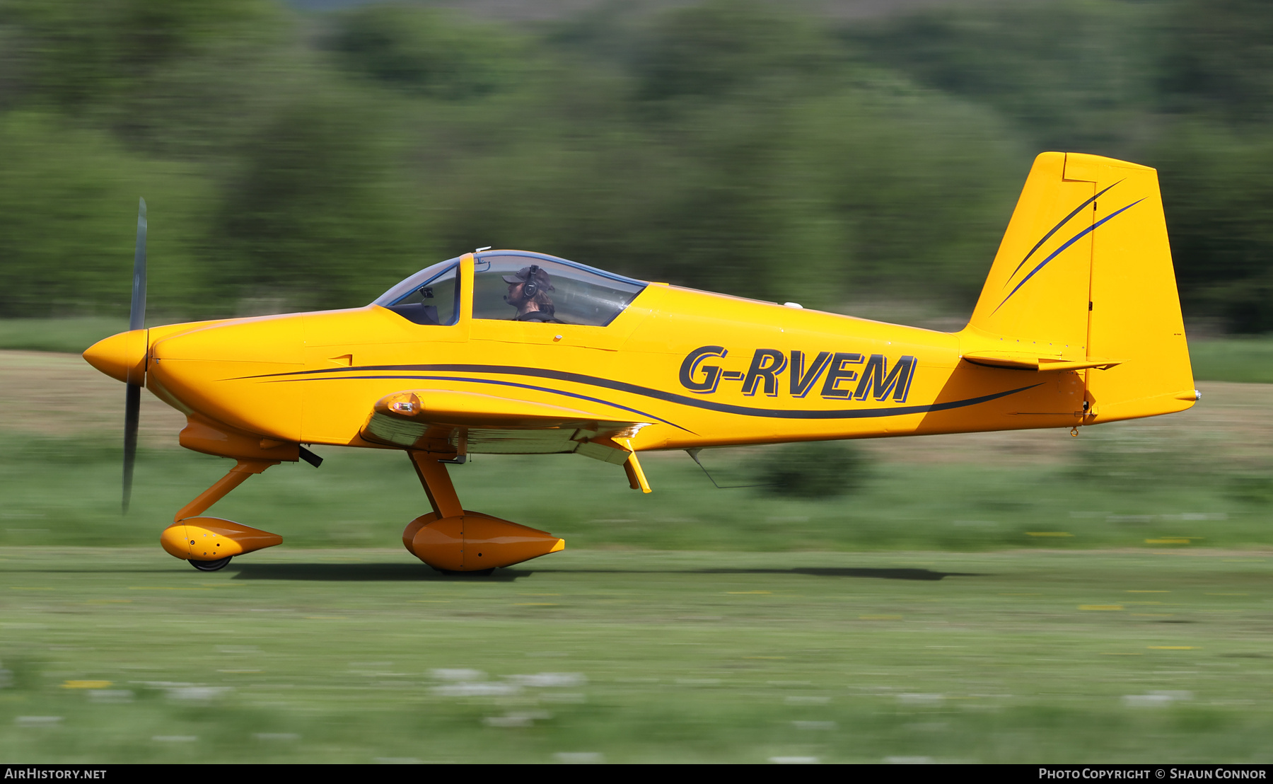 Aircraft Photo of G-RVEM | Van's RV-7A | AirHistory.net #684536