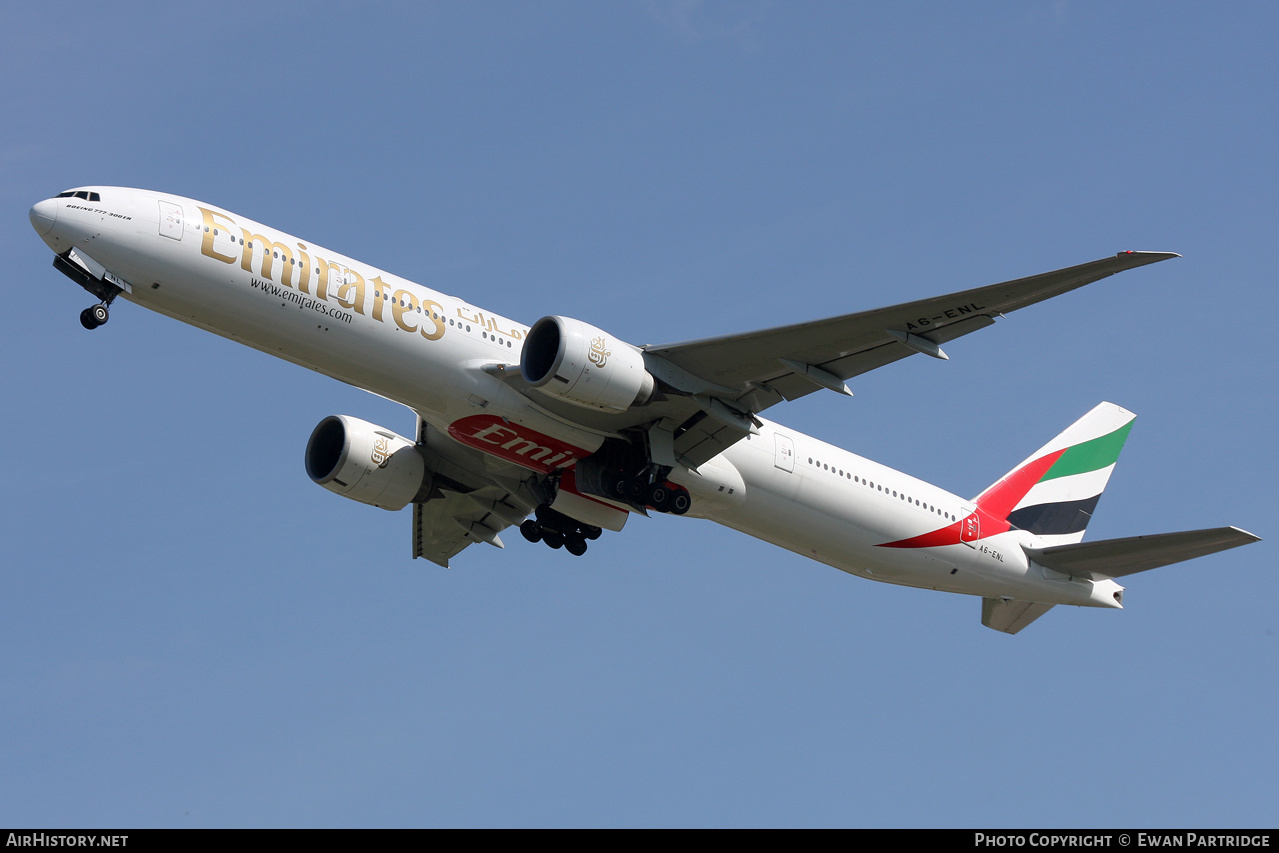 Aircraft Photo of A6-ENL | Boeing 777-31H/ER | Emirates | AirHistory.net #684555