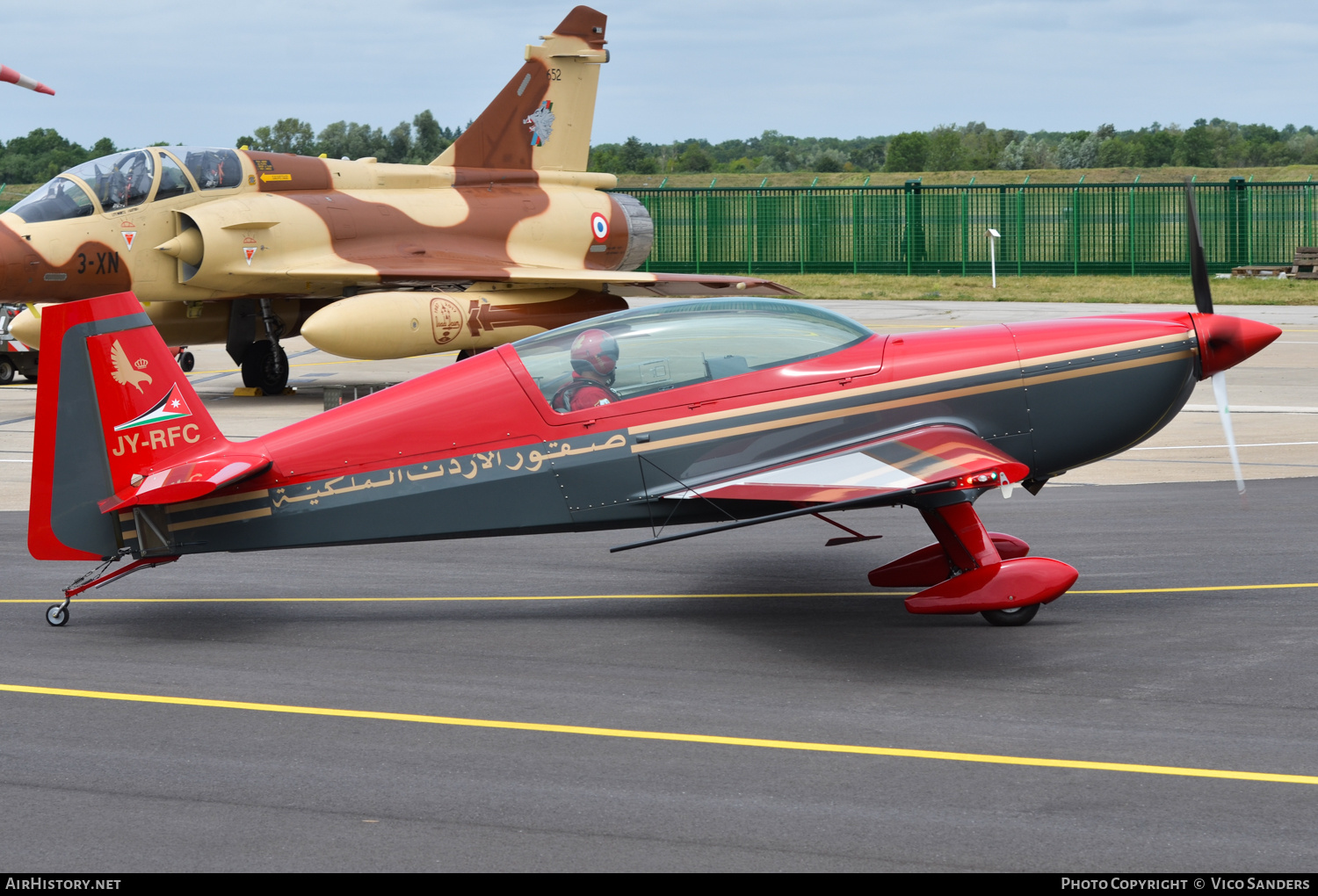 Aircraft Photo of JY-RFC | Extra EA-300L | Royal Jordanian Falcons | AirHistory.net #684563