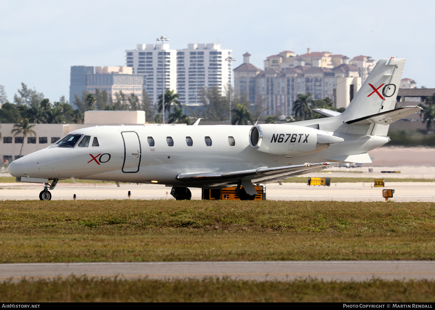 Aircraft Photo of N676TX | Cessna 560XL Citation Excel | XOJet | AirHistory.net #684614
