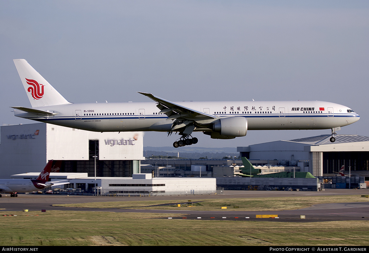 Aircraft Photo of B-1266 | Boeing 777-300/ER | Air China | AirHistory.net #684650