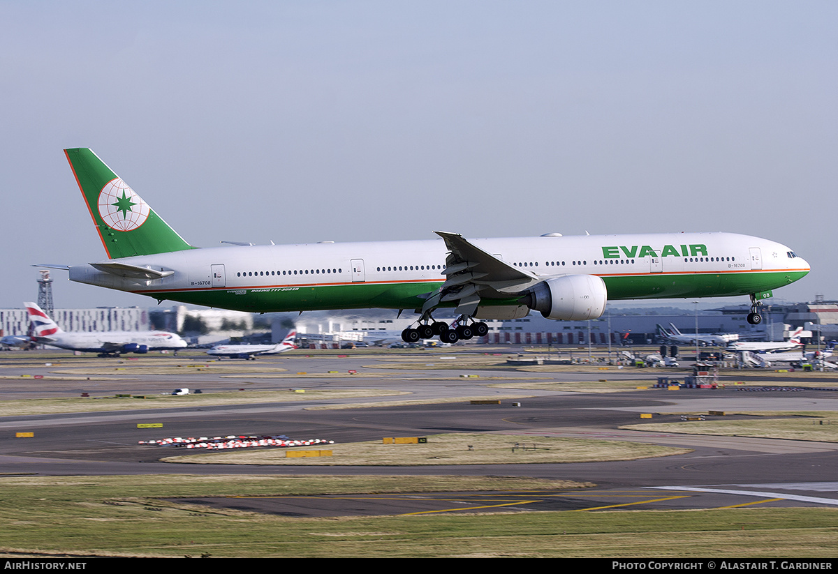 Aircraft Photo of B-16708 | Boeing 777-35E/ER | EVA Air | AirHistory.net #684704