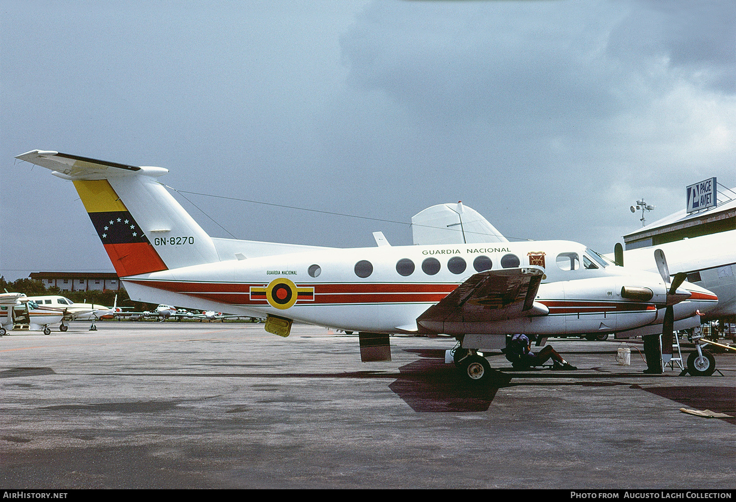 Aircraft Photo of GN-8270 | Beech B200C Super King Air | Venezuela - Guardia Nacional | AirHistory.net #684771